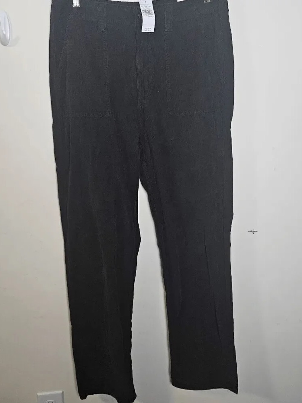 Women's Straight-Leg Black Dress Pants - Tailored Everyday Wear